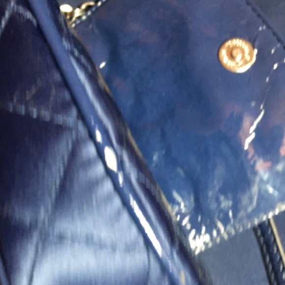 Guess Blue Sequin Sparkles Quilted Crossbody Bag - Picture 15 of 15